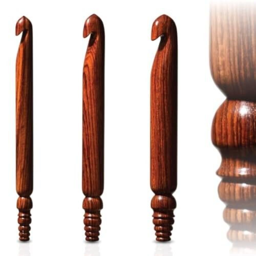 Furls Jumbo Rosewood Crochet Hook ( Size S - 25mm)